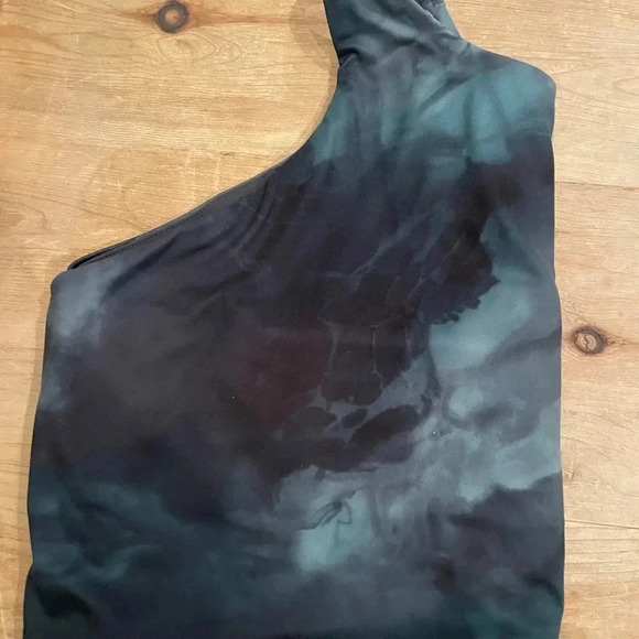 Athleta Womens tie dye sports bra size 3X Athletic Athleisure Camo Gorpcore - Picture 6 of 6